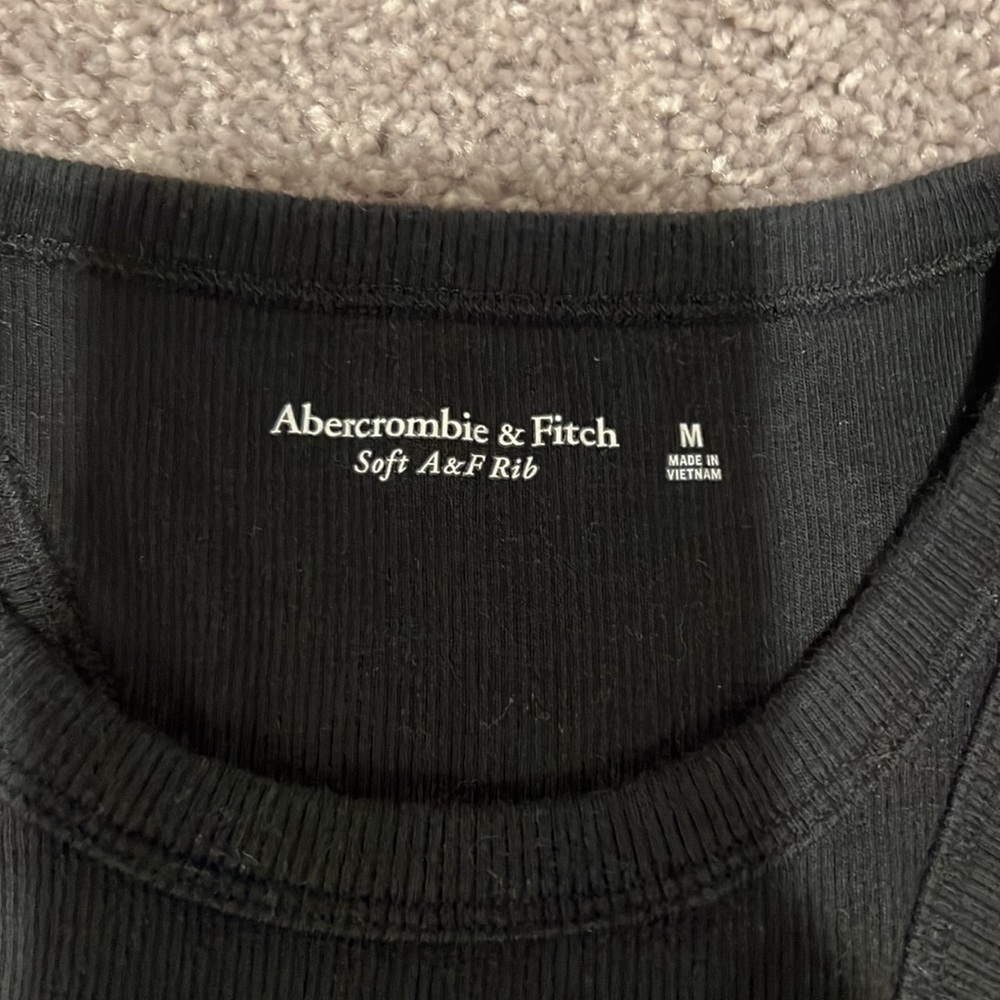 Abercrombie Tanks - Picture 2 of 3